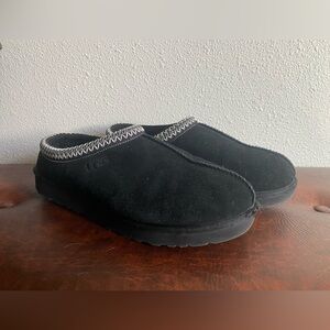 UGG Tasman II Black Slip-Ons